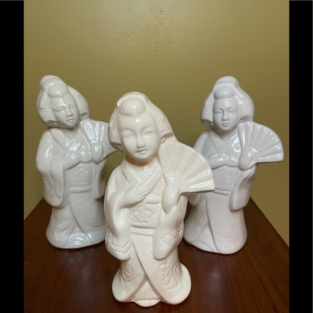 Vintage 1970/1970 Collectable Benihana Tiki Mugs